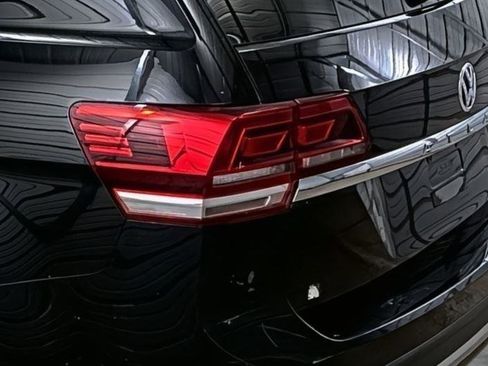 Used 2018 Volkswagen Atlas Launch Edition image 10