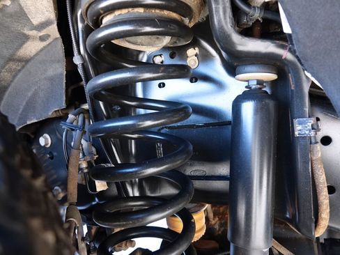 Used 2019 Ford F250 Lariat w/ FX4 Off-Road Package image 32