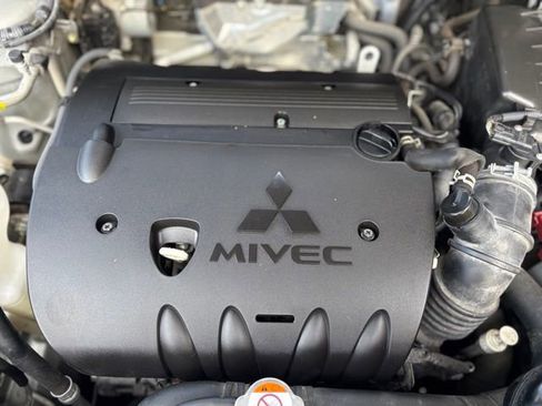 Used 2021 Mitsubishi Outlander Sport SE image 30