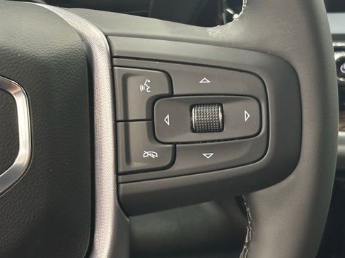 New 2026 GMC Sierra 1500 SLE w/ Preferred Package AWD/4WD image 17