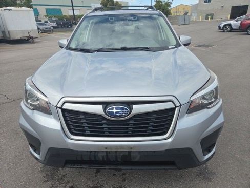 Used 2019 Subaru Forester Premium AWD/4WD image 9
