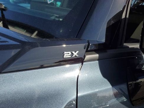 New 2026 GMC Hummer EV SUV AWD/4WD image 9