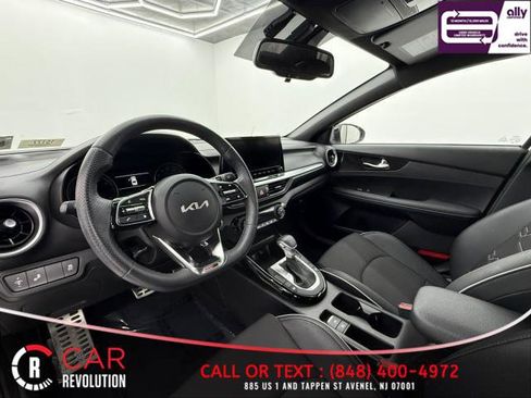 Used 2022 Kia Forte GT-Line w/ GT-Line Technology Package image 15