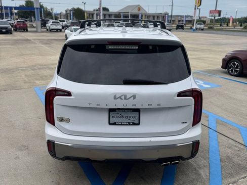 Used 2025 Kia Telluride S AWD/4WD image 6