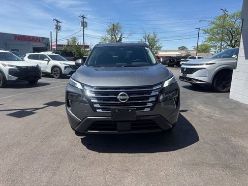 Used 2026 Nissan Rogue SV AWD/4WD image 7