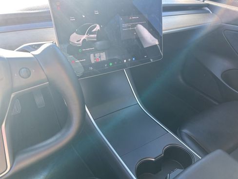 Used 2020 Tesla Model 3 Standard Range image 21