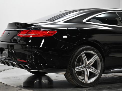 Used 2016 Mercedes-Benz S 63 AMG 4MATIC Coupe image 12