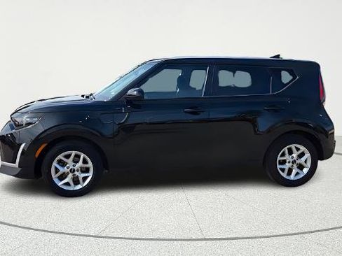 Used 2024 Kia Soul LX w/ Option Group 015 image 5