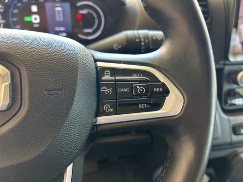 Used 2024 RAM ProMaster 3500 w/ Delivery Van Package FWD image 40