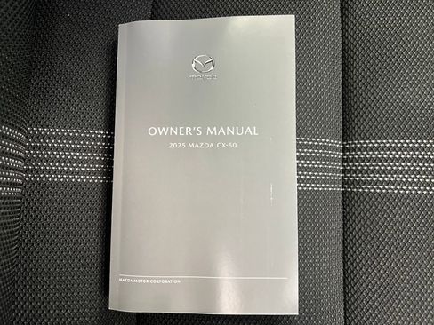 Used 2025 MAZDA CX-50 AWD 2.5 S w/ Premium Package image 27