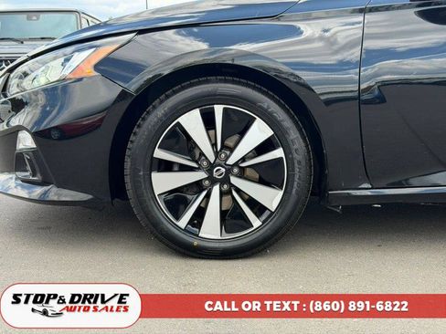 Used 2019 Nissan Altima 2.5 SL FWD image 8