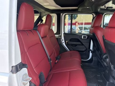 Used 2024 Jeep Wrangler Unlimited Rubicon 392 AWD/4WD image 30