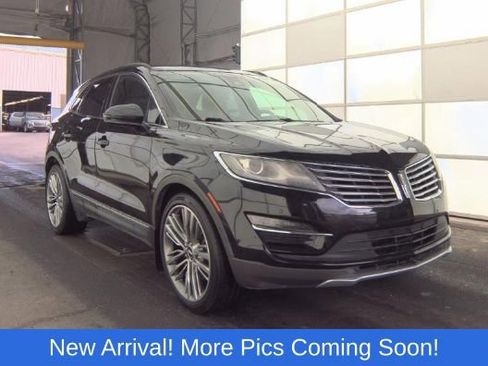 Used 2016 Lincoln MKC Reserve image 1