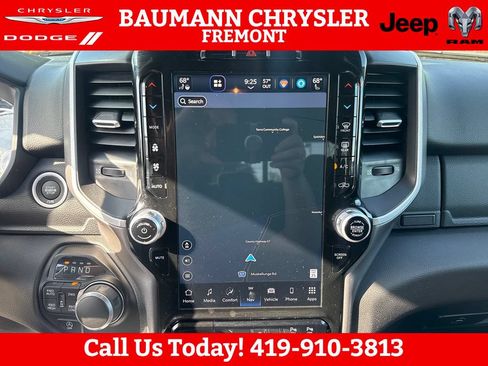 Used 2023 RAM 1500 Big Horn AWD/4WD image 19