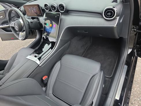 Certified 2025 Mercedes-Benz C 300 4MATIC Sedan image 13