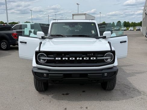New 2026 Ford Bronco Outer Banks AWD/4WD image 22
