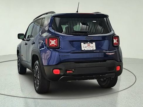 Used 2017 Jeep Renegade Trailhawk AWD/4WD image 5