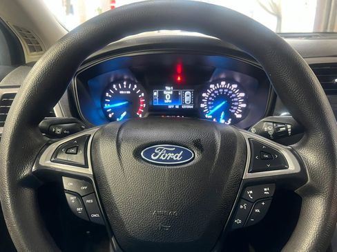 Used 2020 Ford Fusion S FWD image 16