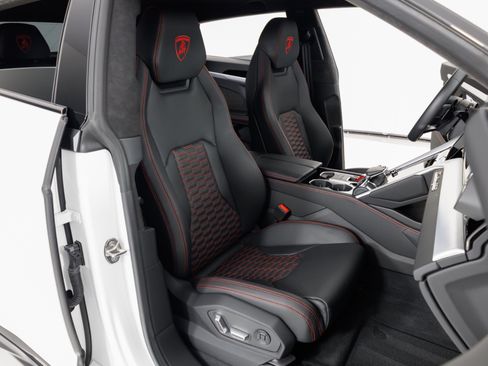 Used 2024 Lamborghini Urus S AWD/4WD image 38