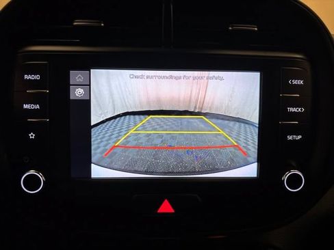 Certified 2025 Kia Soul LX FWD image 19