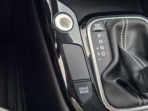 Used 2024 Kia Soul GT-Line FWD image 21