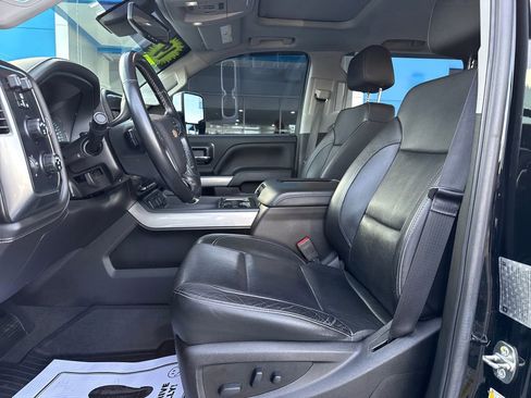 Used 2019 Chevrolet Silverado 3500 LTZ w/ Duramax Plus Package image 11