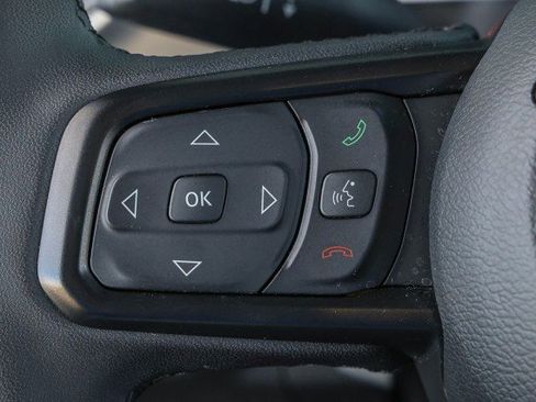 Used 2023 Jeep Gladiator Willys image 28