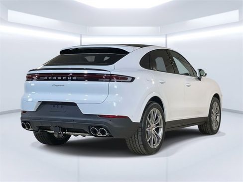 New 2026 Porsche Cayenne Coupe image 6
