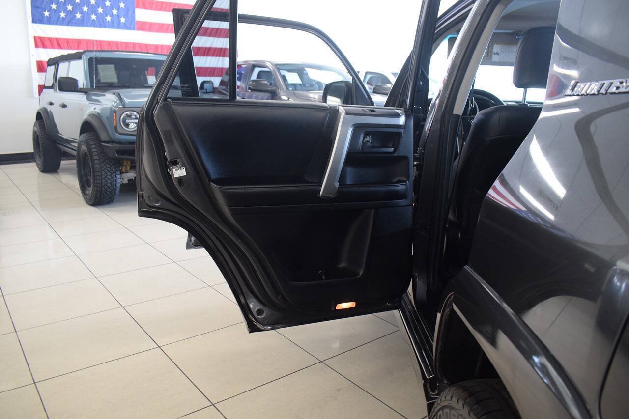 Used 2012 Toyota 4Runner Limited AWD/4WD image 42