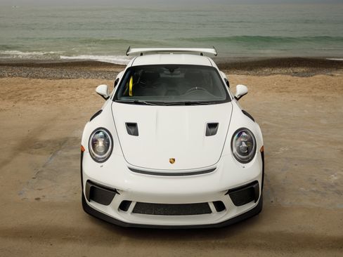 Used 2019 Porsche 911 GT3 RS image 2