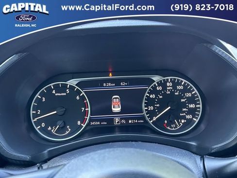 Used 2025 Nissan Sentra SV FWD image 25