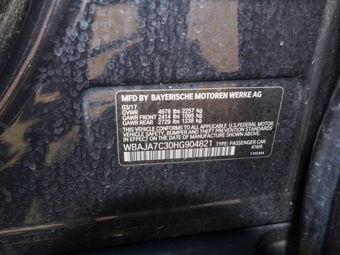 Used 2017 BMW 530i xDrive AWD/4WD image 38