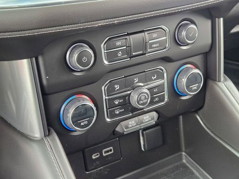Used 2023 Chevrolet Tahoe LS AWD/4WD image 36