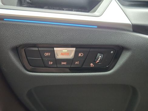 Used 2023 BMW i4 eDrive40 w/ M Sport Package image 26