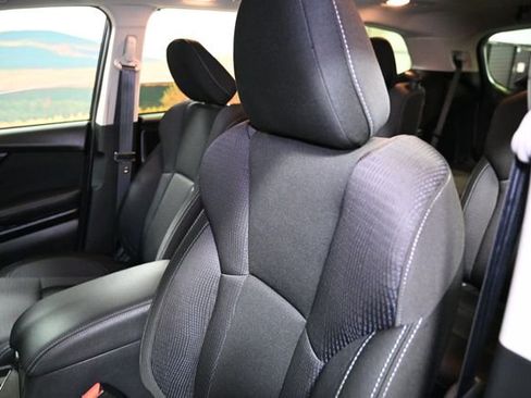 Used 2024 Subaru Ascent Premium w/ Convenience Package image 20