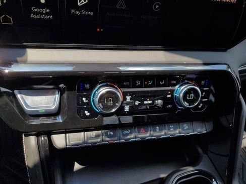 New 2026 GMC Sierra 2500 AT4X w/ AT4X AEV Edition AWD/4WD image 27
