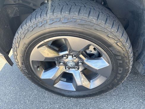 Used 2023 RAM 1500 Big Horn image 11