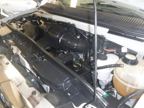 Used 2008 Ford E-350 and Econoline 350 XLT RWD image 19