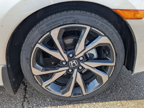 Used 2021 Honda Civic Sport image 11