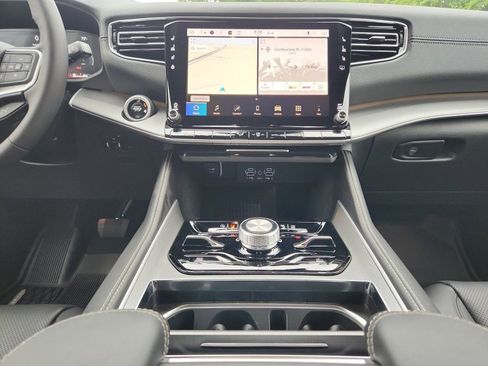 New 2026 Jeep Grand Wagoneer 4WD image 20