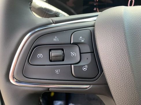 New 2025 Buick Envista Avenir image 16