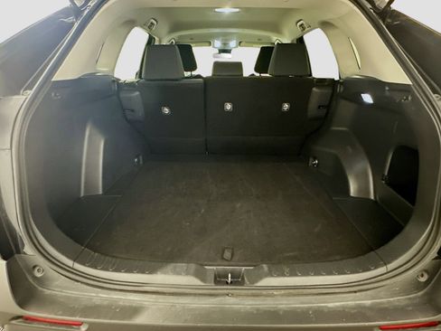 Used 2024 Toyota RAV4 LE image 29