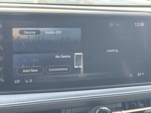 Used 2025 Nissan Ariya FWD image 13