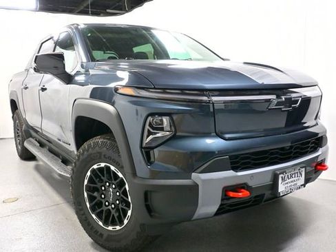 New 2026 Chevrolet Silverado EV Trail Boss w/ Premium Package image 2