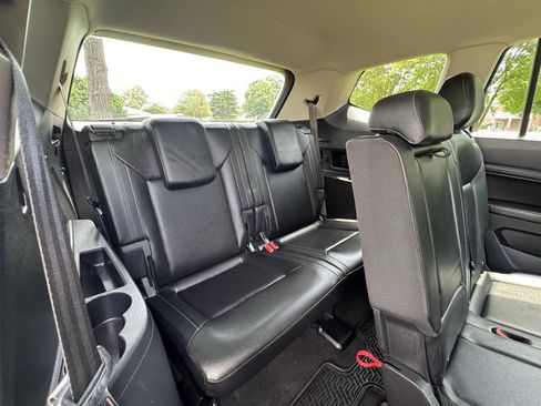 Used 2019 Volkswagen Atlas SE FWD image 19