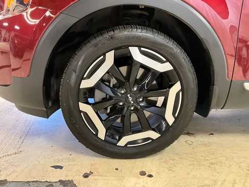 Used 2024 Kia Telluride S w/ S Sunroof Package image 16