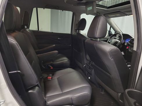 Used 2022 Honda Pilot Touring image 22
