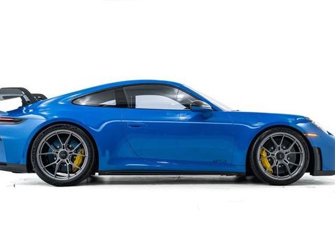 Used 2025 Porsche 911 GT3 RWD image 6