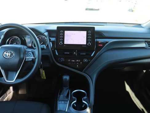 Used 2023 Toyota Camry LE image 12