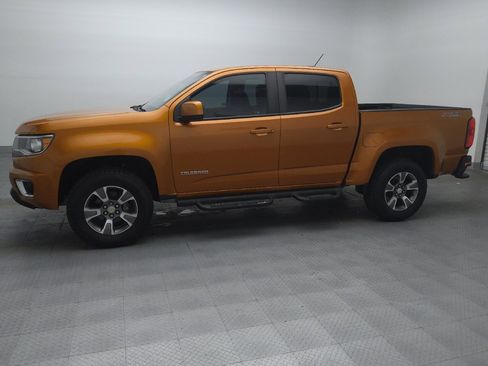 Used 2017 Chevrolet Colorado Z71 AWD/4WD image 2